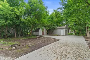 5676 N 43rd St, Milwaukee, WI 53209 - Photo 21
