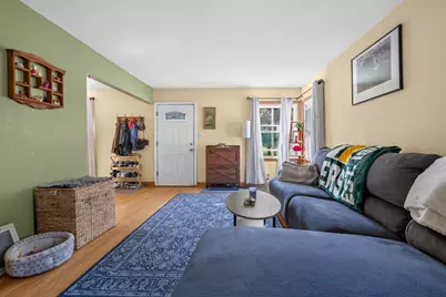 1826 E Fernwood Ave, Milwaukee, WI 53207 - Photo 7