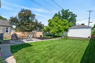 1826 E Fernwood Ave, Milwaukee, WI 53207 - Photo 27