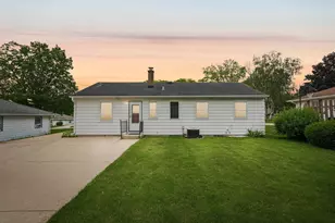 N92W16938 Roger Ave, Menomonee Falls, WI 53051 - Photo 39