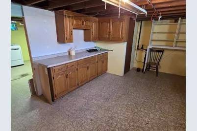 2306 S 85th St, West Allis, WI 53227 - Photo 15