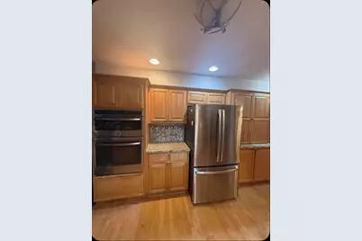 11028 W Daphne St, Milwaukee, WI 53224 - Photo 11