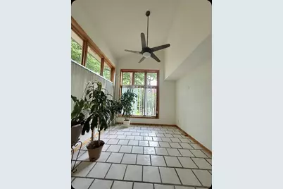 11028 W Daphne St, Milwaukee, WI 53224 - Photo 9
