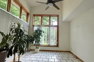 11028 W Daphne St, Milwaukee, WI 53224 - Photo 9