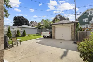 2360 N 60th St, Milwaukee, WI 53210 - Photo 21