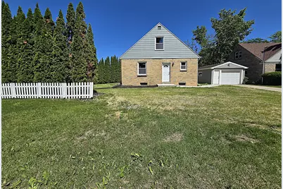 3215 W Oriole Dr, Milwaukee, WI 53209 - Photo 31