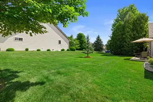 5004 Kingdom Ct, Racine, WI 53402 - Photo 27