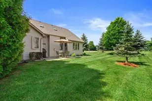 5004 Kingdom Ct, Racine, WI 53402 - Photo 25