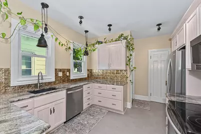 1213  College Ave, Racine, WI 53403 - Photo 17