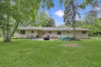 2614 W Chestnut Rd, Mequon, WI 53092 - Photo 19