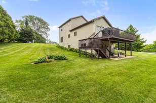 W4988 McLaren Rd, Shelby, WI 54601 - Photo 7
