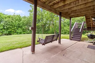 W4988 McLaren Rd, Shelby, WI 54601 - Photo 11