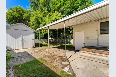 1114  Broadway Ave, Sheboygan, WI 53081 - Photo 19