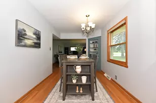 W156 N8028 Pilgrim Rd, Menomonee Falls, WI 53051 - Photo 9