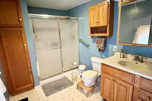2304 13th St, Two Rivers, WI 54241 - Photo 3