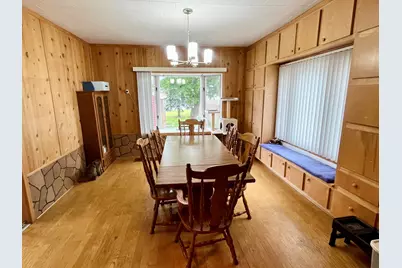 2304  13th St, Two Rivers, WI 54241 - Photo 11