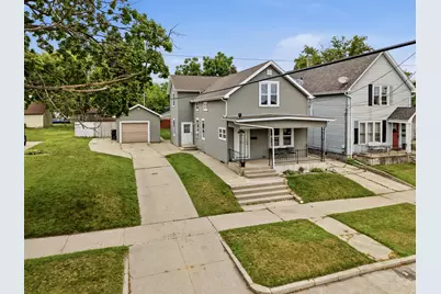1210  Hamilton St, Manitowoc, WI 54220 - Photo 37