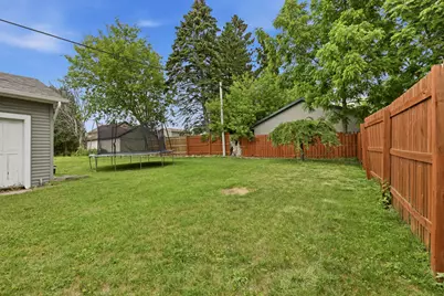 1210  Hamilton St, Manitowoc, WI 54220 - Photo 23