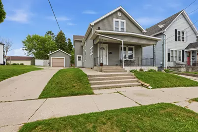 1210  Hamilton St, Manitowoc, WI 54220 - Photo 29