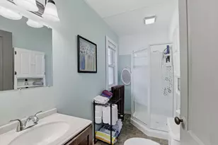 1210 Hamilton St, Manitowoc, WI 54220 - Photo 9