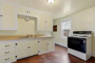 1210 Hamilton St, Manitowoc, WI 54220 - Photo 19