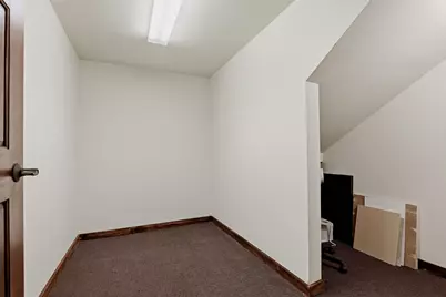 517  Monroe St, Sheboygan Falls, WI 53085 - Photo 41