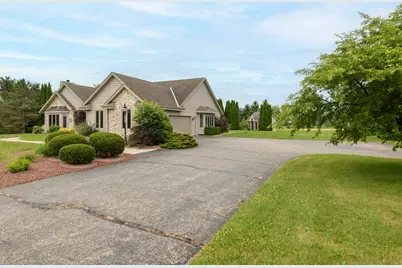 S88W34777  Nesting Ln, Eagle, WI 53119 - Photo 59