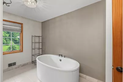 3230  Fordham Ct, Brookfield, WI 53005 - Photo 41