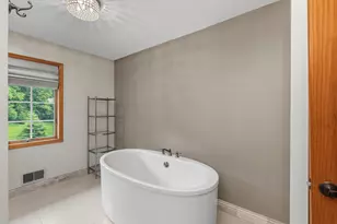 3230 Fordham Ct, Brookfield, WI 53005 - Photo 41