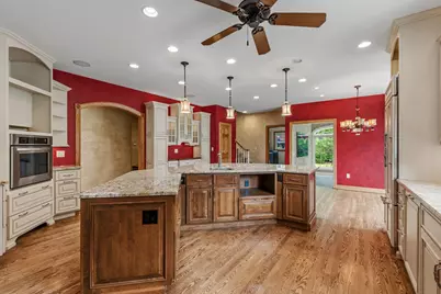 3230  Fordham Ct, Brookfield, WI 53005 - Photo 15