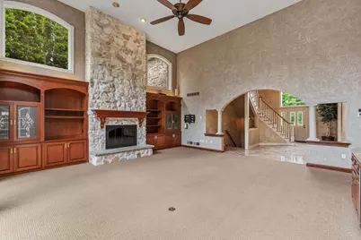 3230  Fordham Ct, Brookfield, WI 53005 - Photo 7