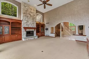 3230 Fordham Ct, Brookfield, WI 53005 - Photo 7