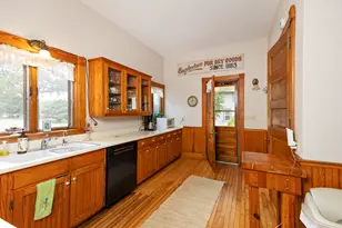 622 W Main St, Whitewater, WI 53190 - Photo 9