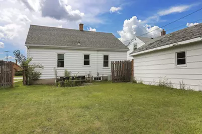 7821  22nd Ave, Kenosha, WI 53143 - Photo 17