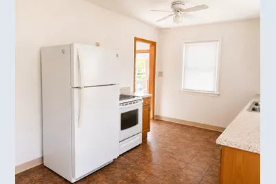 3438  9th Ave, Racine, WI 53402 - Photo 9