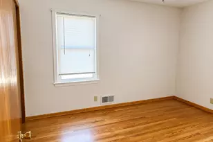3438 9th Ave, Racine, WI 53402 - Photo 11