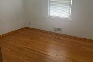 3438 9th Ave, Racine, WI 53402 - Photo 9