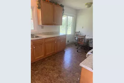 3438  9th Ave, Racine, WI 53402 - Photo 5