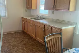 3438 9th Ave, Racine, WI 53402 - Photo 7