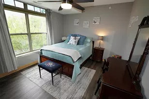 5128 W Bluemound Rd, Milwaukee, WI 53208 - Photo 9