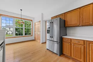 4703 W Forest Hill Ave, Franklin, WI 53132 - Photo 11