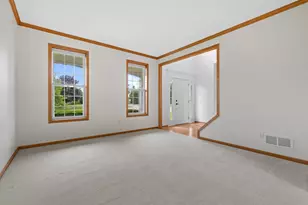 4703 W Forest Hill Ave, Franklin, WI 53132 - Photo 7
