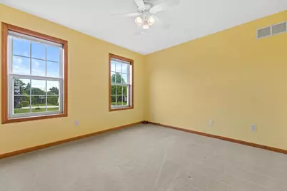 4703 W Forest Hill Ave, Franklin, WI 53132 - Photo 27