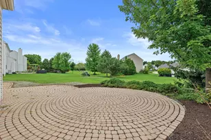 4703 W Forest Hill Ave, Franklin, WI 53132 - Photo 37