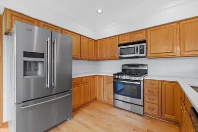 4703 W Forest Hill Ave, Franklin, WI 53132 - Photo 15