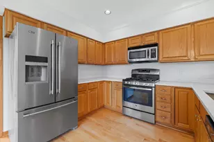 4703 W Forest Hill Ave, Franklin, WI 53132 - Photo 15