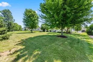 1420 Mamerow Ln, Oconomowoc, WI 53066 - Photo 33