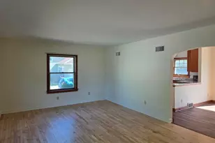 119 Hill Ct, Plymouth, WI 53073 - Photo 3