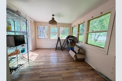 2715  Eisenhower Dr, Racine, WI 53405 - Photo 5