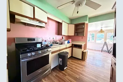 2715  Eisenhower Dr, Racine, WI 53405 - Photo 3